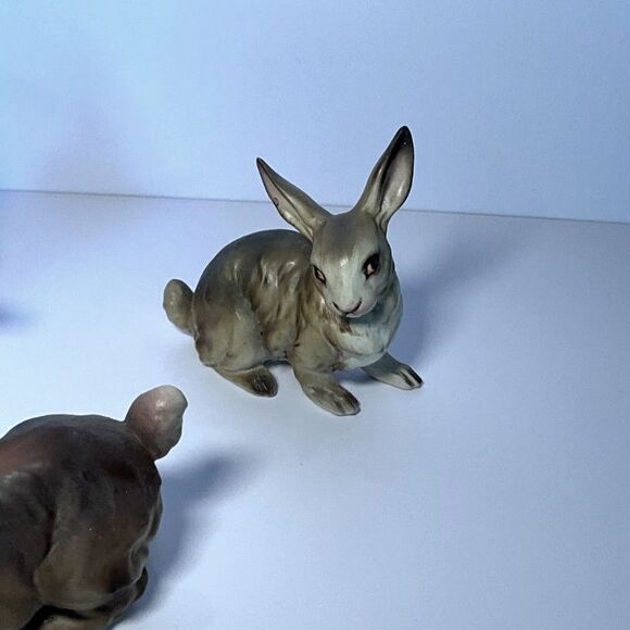 3 vintage Ucagco porcelain rabbits, bunnies so cute must see - Picture 3 of 9